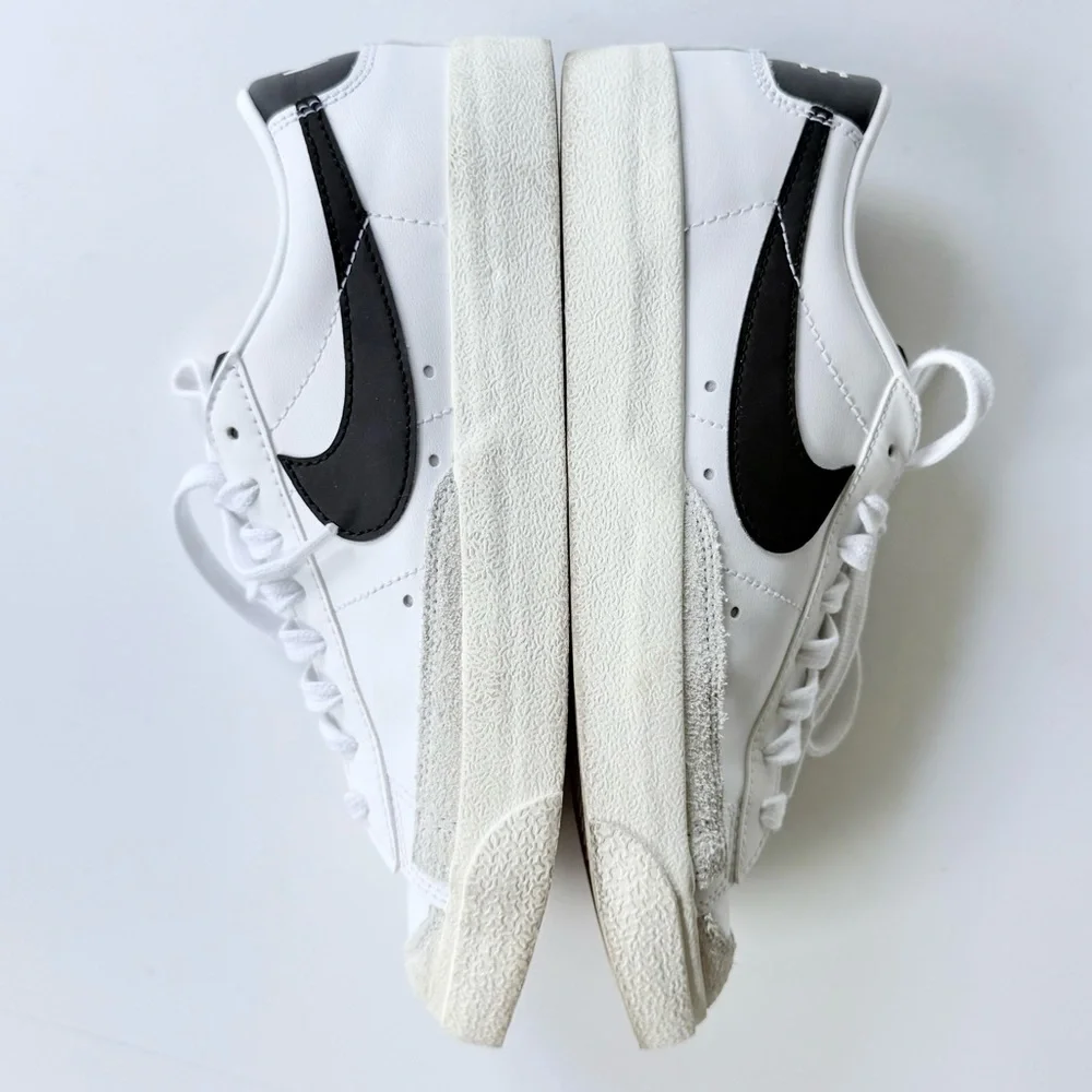 Nike Blazer ‘77 Low Platform Sneaker White Leather Black Gray Suede Size 9